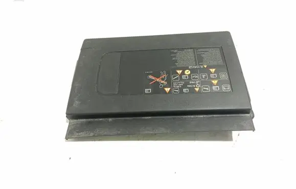 Opel Vivaro Battery box tray cover/lid 244970004R