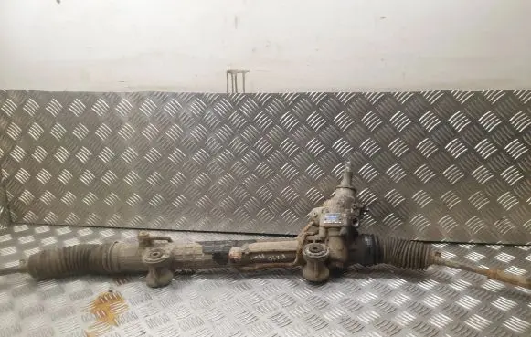 Mercedes-Benz E W210 Steering rack A2104602884