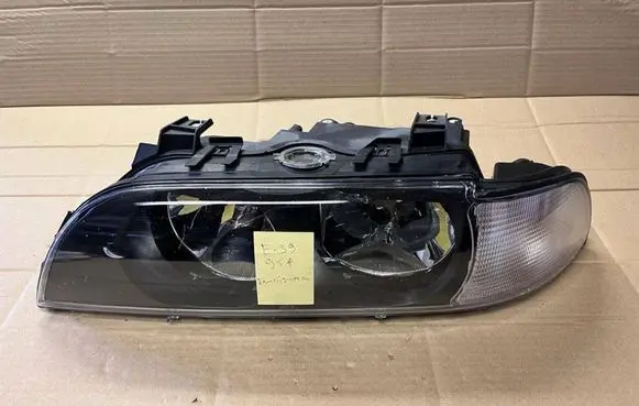 BMW 5 E39 Headlight/headlamp 63128375299 8375299 63128386563
