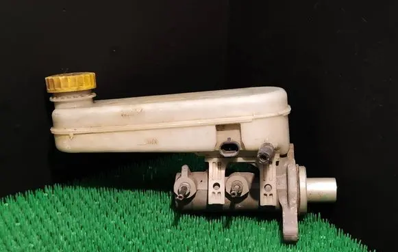 Fiat Ducato Master brake cylinder Y24112