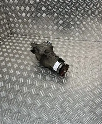BMW 3 F30 F35 F31 Front differential 7558151