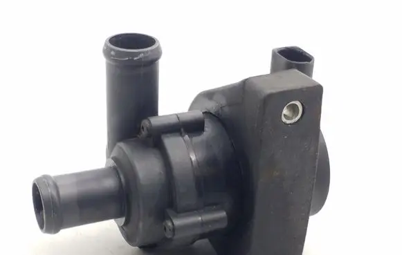 Volkswagen PASSAT CC Electric auxiliary coolant/water pump 30950000