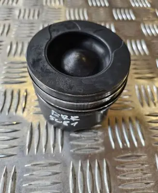 Peugeot 508 Piston 0850HA C25A32401