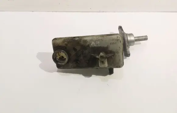 Audi A4 S4 B6 8E 8H Master brake cylinder