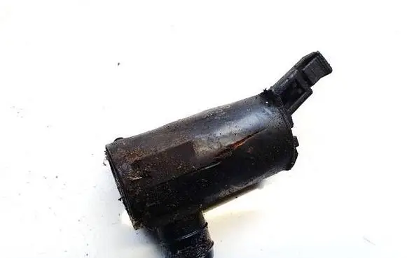 Mazda Xedos 9 Windscreen/windshield washer pump 0602101480 060210-1480