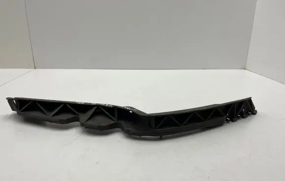 Skoda Octavia Mk2 (1Z) Front bumper mounting bracket 1Z0807184