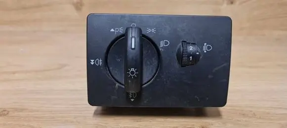 Ford Focus Light switch 7M5T13A024LA