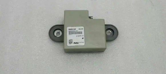 BMW 7 E65 E66 Aerial antenna amplifier 5132
