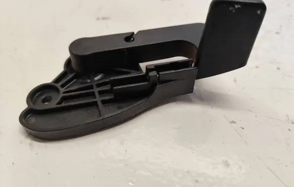 Audi A4 S4 B6 8E 8H Engine bonnet (hood) release handle 8E1823533B 3E1823533B
