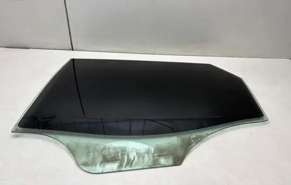 Seat Ibiza IV (6J,6P) Rear door window glass