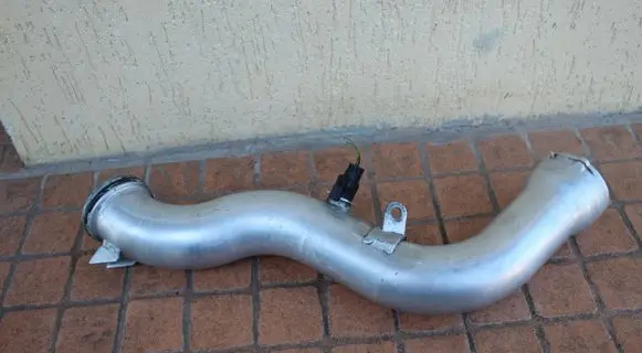 Mercedes-Benz E W210 Intercooler hose/pipe 