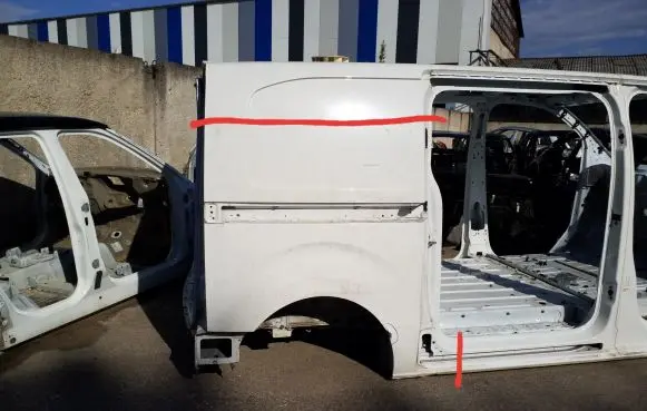 Opel Vivaro Rear quarter panel 