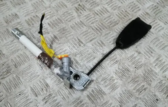 Fiat Grande Punto Front seatbelt