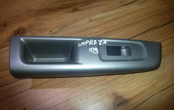 Subaru Impreza III Electric window control switch 94266fg010
