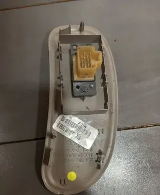 Chrysler Voyager Electric window control switch 04685753AA 1893129 T0S08
