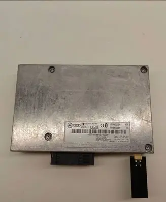 Audi A4 S4 B7 8E 8H Bluetooth control unit module 8P0862335H