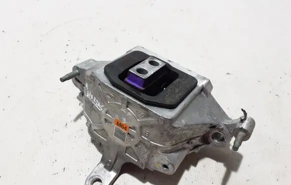 KIA Sportage Engine mount bracket 21824N9500