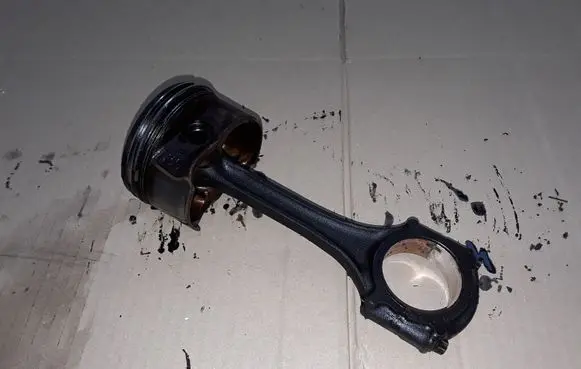 Mercedes-Benz B W245 Piston with connecting rod 26604