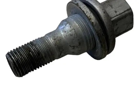 Peugeot 3008 II Nuts/bolts 