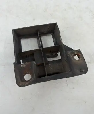 Mercedes-Benz Sprinter W906 Front bumper mounting bracket A9068850263