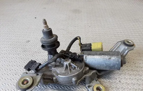 Mercedes-Benz C W202 Rear window wiper motor 0390201538 2028209742