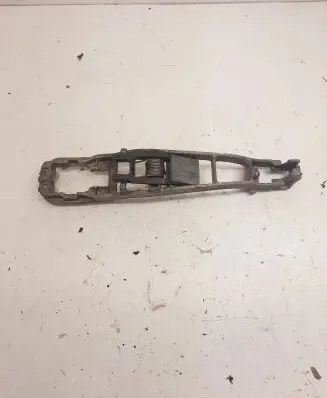 Mercedes-Benz E W124 Front door exterior handle/bracket 