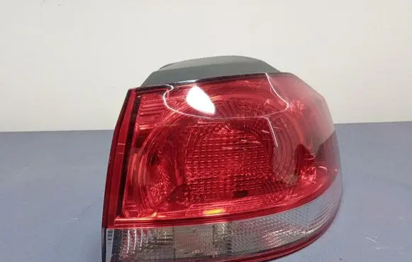 Volkswagen Golf Plus Rear/tail lights 5K0945096E