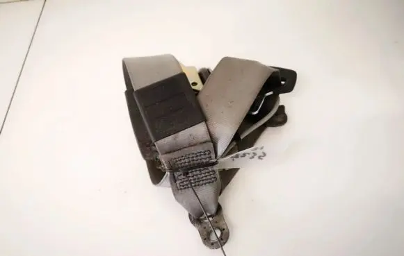 Audi A6 S6 C5 4B Front seatbelt 4b0857705a