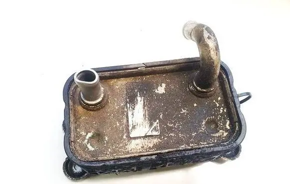 Engine oil radiator