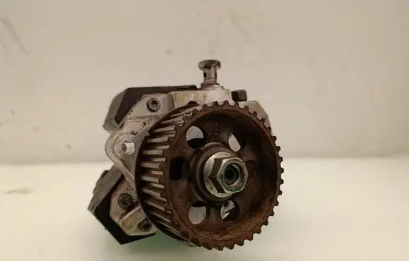 Chrysler Voyager Fuel injection high pressure pump 0928400487