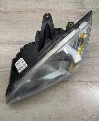 Ford Focus Headlight/headlamp 4M5113W030AC 10178 011AJ02