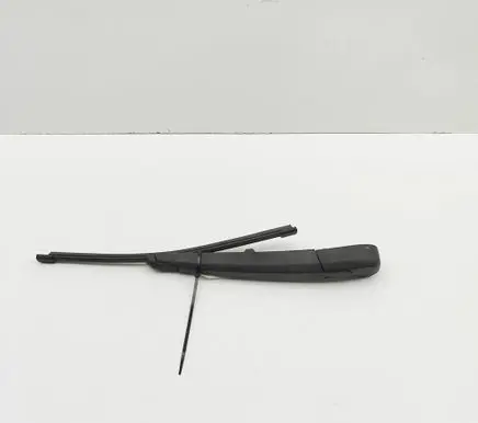 KIA Xceed Rear wiper blade arm 98811J7500