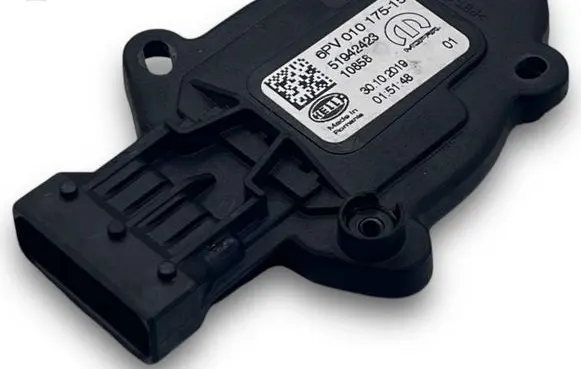 Jeep Renegade Central body control module A6121 51942423