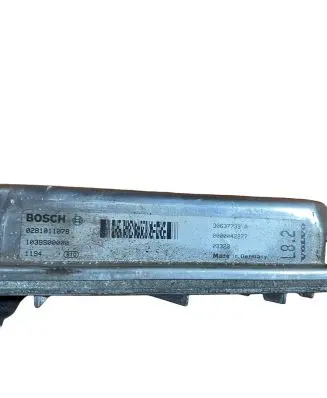 Volvo S60 Engine control unit/module 30637733A 0281011078