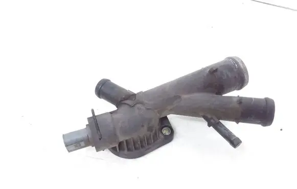 Skoda Octavia Mk2 (1Z) Engine coolant pipe/hose 03L121131AA