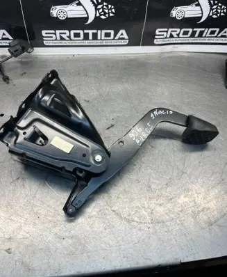 Mercedes-Benz Sprinter W906 Brake pedal A9062901101 01067517 ES031114