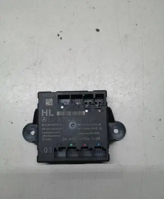 Mercedes-Benz C W204 Door control unit/module A2048707726 2044422432 A2048200526