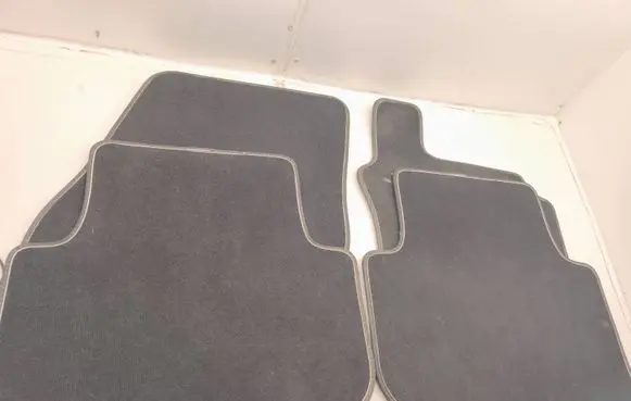 Volkswagen Tiguan Car floor mat set 5NC061270