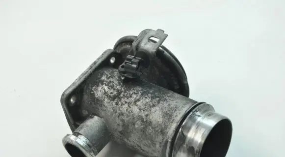 BMW 3 E90 E91 EGR valve 7792077
