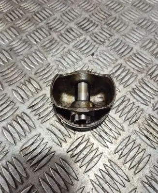 Volvo XC90 Piston 0822LB 31460828