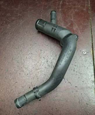 Mercedes-Benz A W169 Engine coolant pipe/hose A2662000052