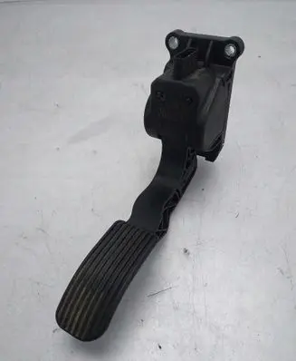 Mercedes-Benz Vito Viano W447 Accelerator throttle pedal