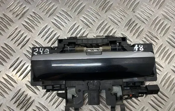 Audi A8 S8 D3 4E Front door exterior handle 4E0949137