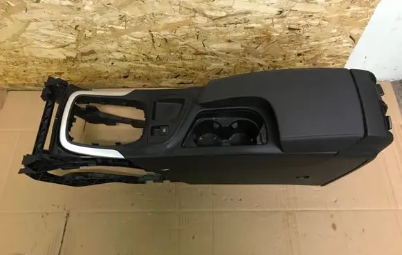 Opel Insignia A Center console