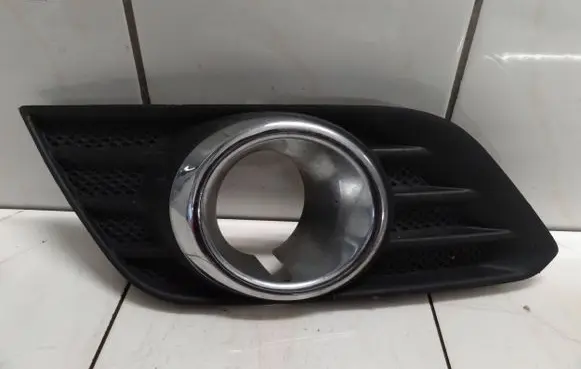 Opel Mokka Front fog light trim/grill 25980485