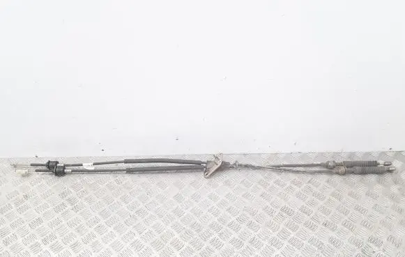 Volvo S40, V40 Gear shift cable linkage 30614219