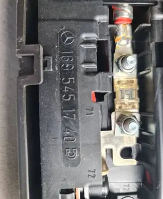 Mercedes-Benz A W169 Fuse box set 1695451740