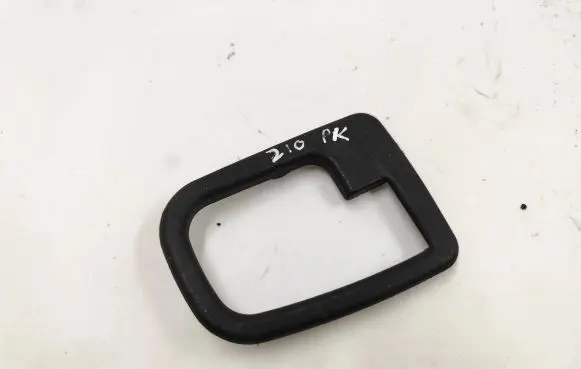 BMW 3 E36 Front door handle cover 51221960646