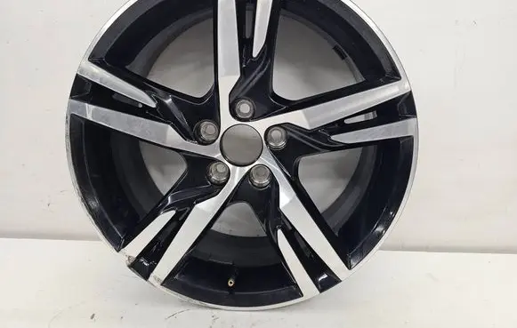 Volvo XC40 R18 alloy rim 32327352