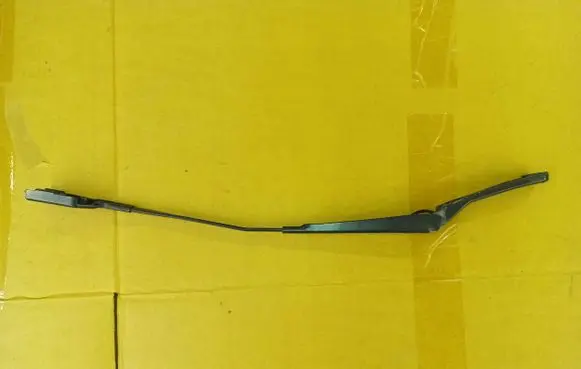 Peugeot 308 Front wiper blade arm 9680477080